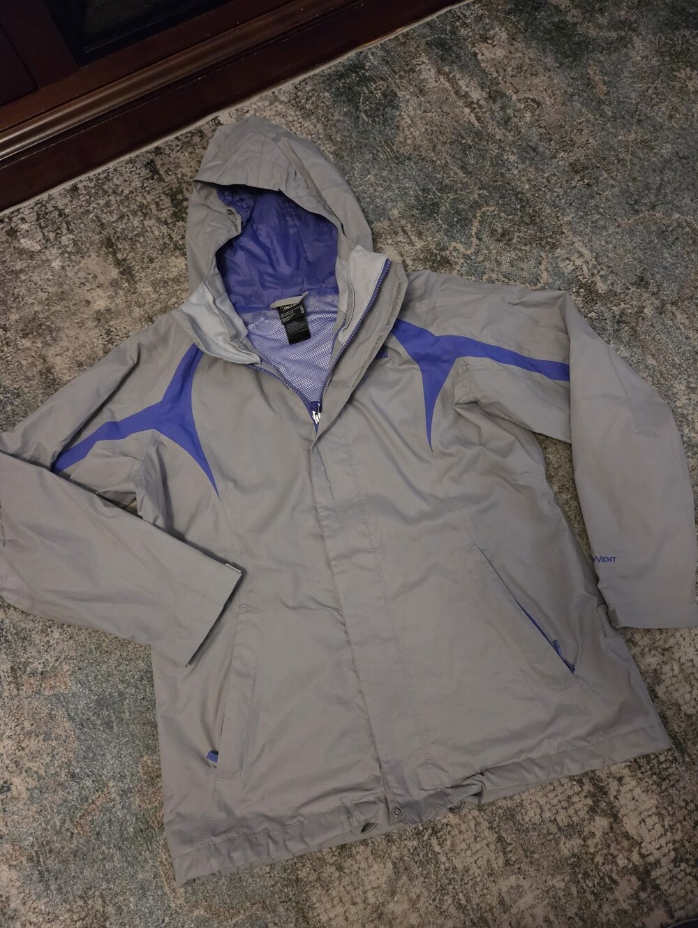 The North Face Girl's HyVent Waterproof Rain Jacket Gray Purple Size XL (18)